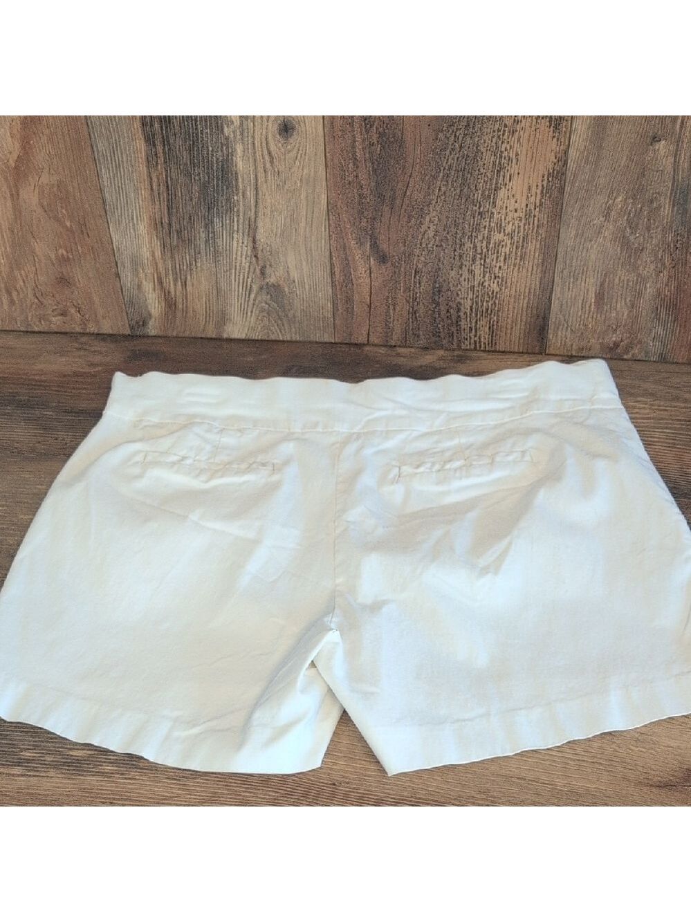 HDE High Waist  White Elastic Shorts XL